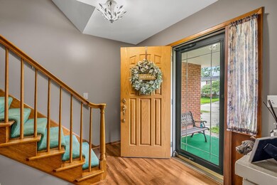 21-web-or-mls-1842 Tamarack Ct. S-121