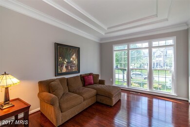 22312 Lost Branch Cir, Ashburn, VA 20148 - photo 7