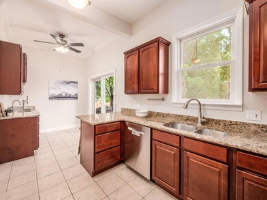 870 S Lazelle St, Columbus, OH 43206 - photo 7