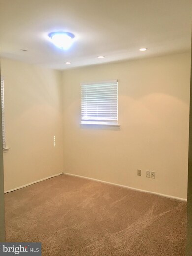 1904 Sterigere St, Norristown, PA 19403 - photo 7