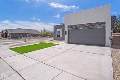 465 Plateau Dr, Socorro, TX 79927 - photo 2