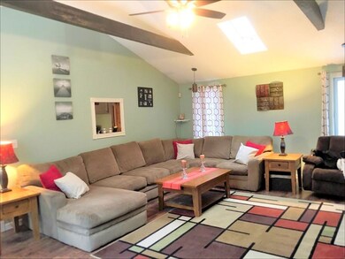 41 Gowing Rd, Hudson, NH 03051 - photo 4