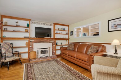 801 W Yarmouth Rd, Yarmouth Port, MA 02675 - photo 6