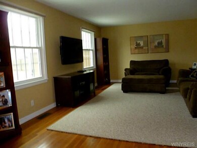 Living Room. Hardwood floors in perfect condition,