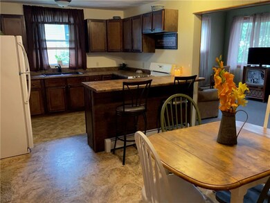 104 N Indiana St, Roachdale, IN 46172 - photo 5