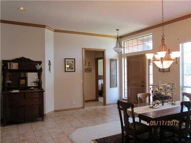 2909 Sterling Dr, Edmond, OK 73012 - photo 4