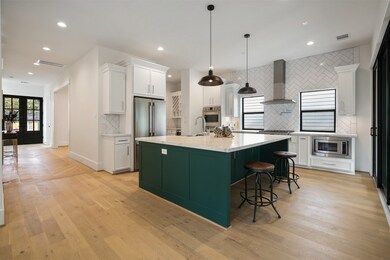 1905 Chippendale Rd, Houston, TX 77018 - photo 6