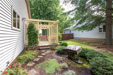 8915 Columbia Rd, Olmsted Falls, OH 44138 - photo 5