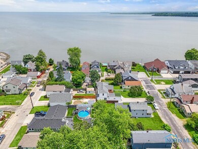 3133 126th St, Toledo, OH 43611 - photo 2