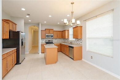 MODERN ISLAND KITCHEN-WITH PLENTY OF CABINET SPACE
