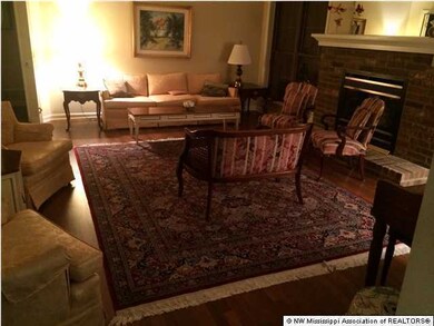 112 N Parkway St, Hernando, MS 38632 - photo 4