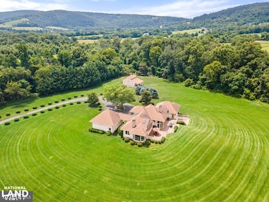 18291 Calumet Ln, Bluemont, VA 20135 - photo 2