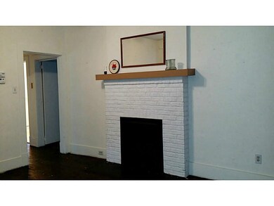 Living Room. Decorator Fireplace in Living Room