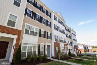 16888 Porters Inn Dr unit 58, Dumfries, VA 22026 - photo 3