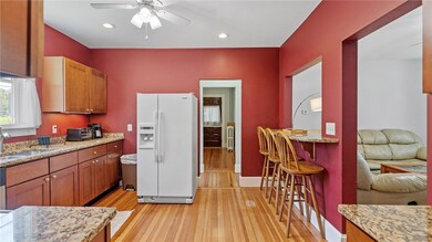 44 Annandale Rd unit 1, Newport, RI 02840 - photo 5