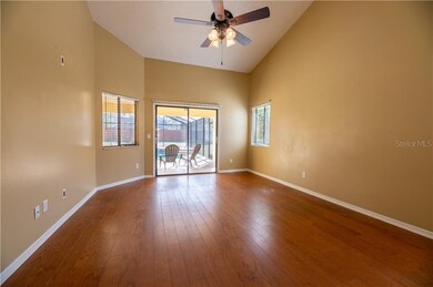 Master with Slider out to Pool