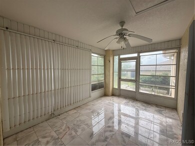 3 Seasons Room