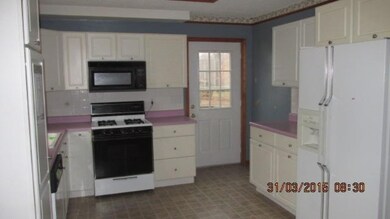 11900 Berridge Kitchen.JPG