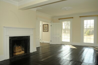 8 Living Room