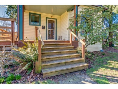 912 E 6th St, Newberg, OR 97132 - photo 3