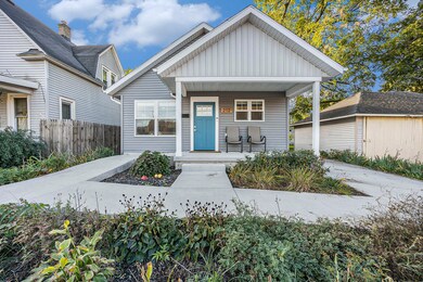 212 Saunders Ct NE, Grand Rapids, MI 49505 - photo 4