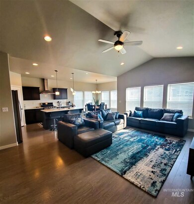 1205 Starlight Loop, Twin Falls, ID 83301 - photo 2