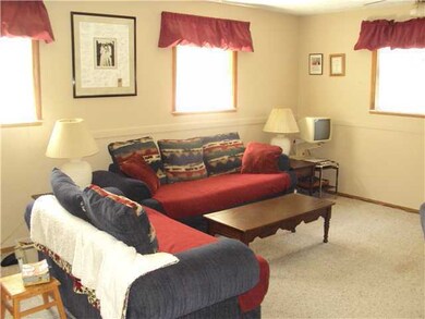 4512 Hartwell Rd, Columbus, OH 43224 - photo 7