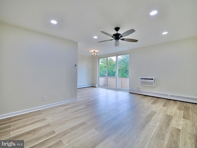 100 E Glenolden Ave unit A23, Glenolden, PA 19036 - photo 2