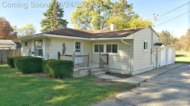 3299 E Pierson Rd, Flint, MI 48506 - photo 2