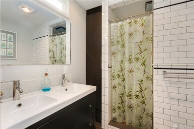 9823 238th St SW, Edmonds, WA 98020 - photo 7