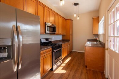Plenty of Cabinets