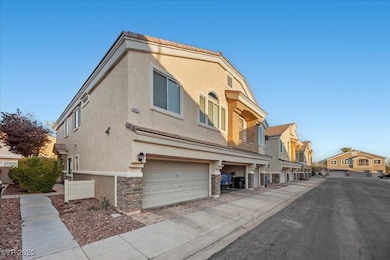 3412 Robust Robin Place unit 3, North Las Vegas, NV 89084 - photo 2