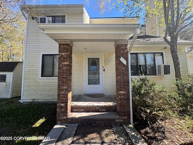 6372 Baltic Ave, Tobyhanna, PA 18466 - photo 2