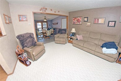 921 Columbus Ave, Batesville, IN 47006 - photo 4