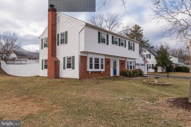 13101 Pavilion Ln, Fairfax, VA 22033 - photo 2