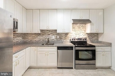 3318 Nevius St, Falls Church, VA 22041 - photo 7