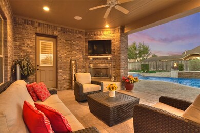 17702 Fairhaven Lake Dr, Cypress, TX 77433 - photo 3