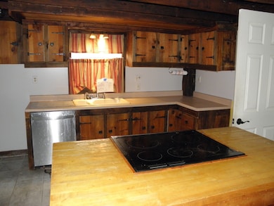 29 Union St, Moosup, CT 06354 - photo 5