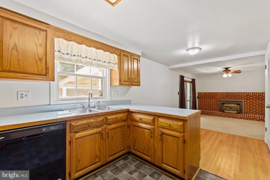 21414 Williams Dr, Lexington Park, MD 20653 - photo 7