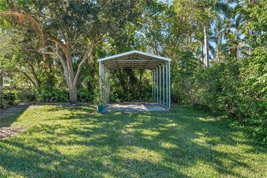 1338 Woodmere Ln, Fort Myers, FL 33919 - photo 6