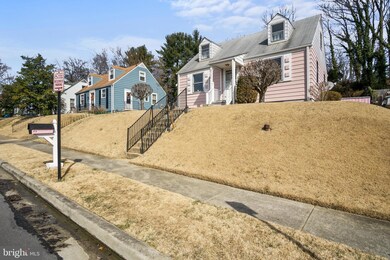 8713 Jenifer Rd, Parkville, MD 21234 - photo 2