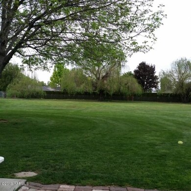 Back Yard MC