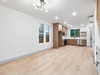 5211 SW Vacuna St, Portland, OR 97219 - photo 4