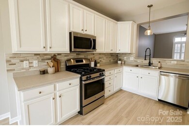 318 Shingleoak Dr, Clover, SC 29710 - photo 7