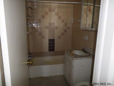 501 8th Ave, Troy, NY 12182 - photo 4