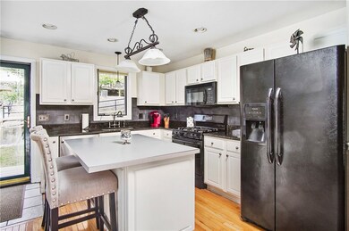 165 Holland St unit 24, Cranston, RI 02920 - photo 5