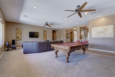 004_Living Room