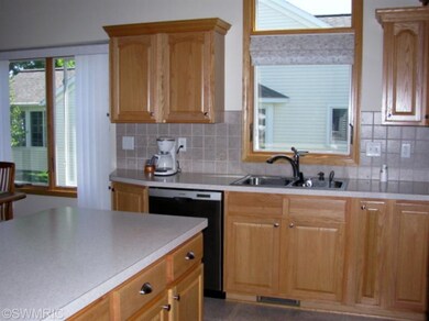 8318 Rockledge Way SW unit 15, Byron Center, MI 49315 - photo 6