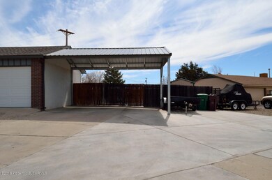 4025 Windsor Dr, Farmington, NM 87402 - photo 2