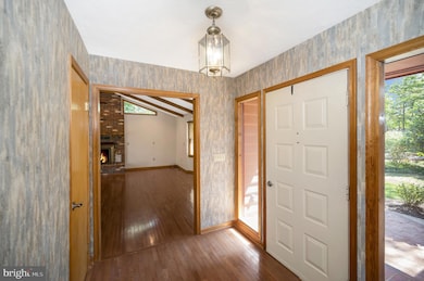 204 Freedom Rd, Locust Grove, VA 22508 - photo 5